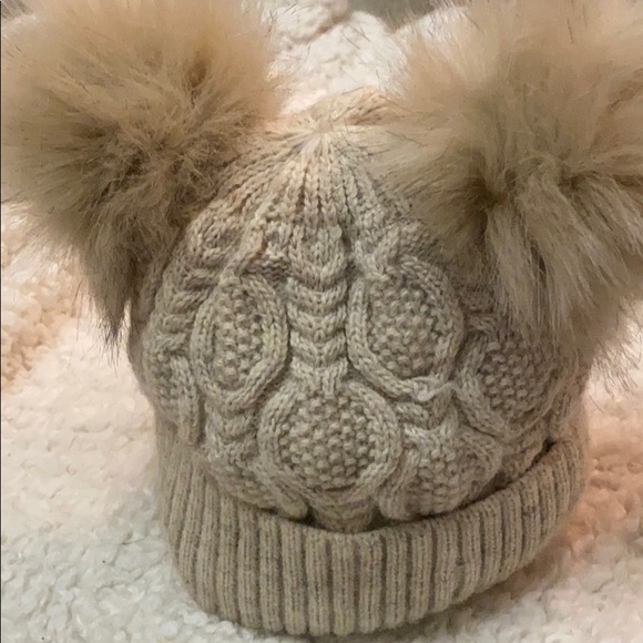 Hat - Picture 3 of 5